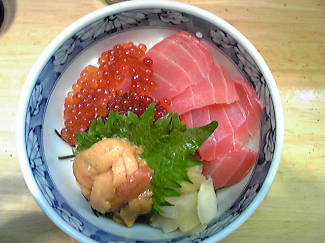 画像: 三種丼